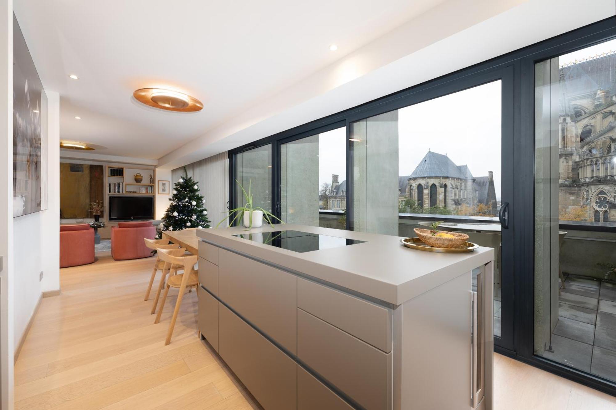 Les Suites 7 Anges - Parking, Vue Cathedrale & Centre Historique 랭스 외부 사진